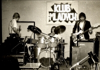 1982, Havlíčkův Brod - Julian bar / Oxygen live (from left P. Korbela, P. Kopp, L, Rázl and Hraboš) / Photo: ?