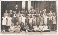 First class of the general school; Eva Freyová top row, second from the right (with a big white bow); Božena Skálová first row of standing pupils, second from the right