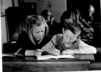 Young Jindřiška at school in Všetaty