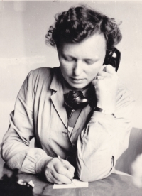 Jindřiška Dlasková at work in the mills in Brandýs nad Labem, turn of the 1940s and 1950s