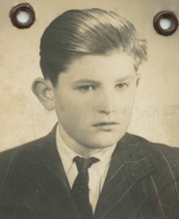 Josef Vopařil at school in Morašice in 1951