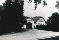 The Tichý family estate