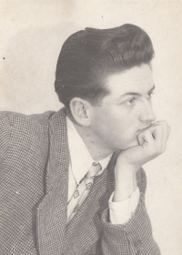 A photo of Vladimír Čada from 1958, when he was living in a hostel at Groung Constructions Sokolov