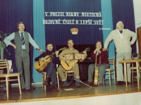 During a musical performance at the OP Škoda dormitory, among others with Petr Jančařík, 13 January 1989