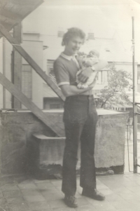 Jaroslav Adámek with his first daughter in the 1970s