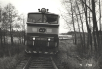 The locomotive driven by Jaroslav Adámek, after an accident at the Borovnice stop near Stará Paka in 1991