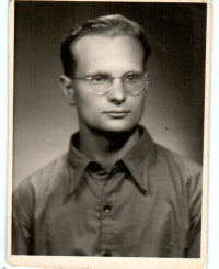 Pavel Tomašovic's father, Alojz, at the time he served in the PTP.