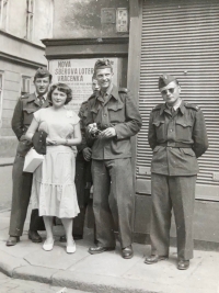 Parents at the time of their acquaintance in Prachatice, where the father was in the army (on the right from his future wife), 1950s