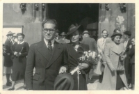 Wedding photo of Peter Feldstein's parents, Walter and Božena, nee. Bláhová, 3 September 1938