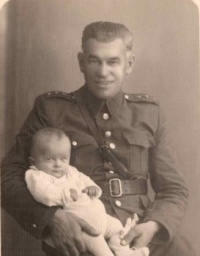 Karel Valenta with his grandfather, legionnaire František Palaš (1945)