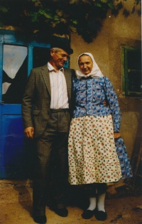 Helena Pelnářová with her husband, contemporary photograph, ca. 2015