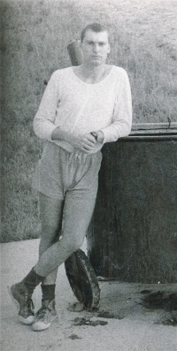 Martin Cvrček at the military service during his rest in sports clothes, 1987, Sázava