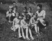 Single-class elementary school Vrát, 1964