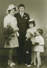 Věra Vítová's wedding photo