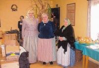 Jaroslava Svobodová (in the middle) with other members of the Baráčník association, Easter exhibition