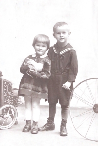 Alena Štěpánková Veselá with her brother Karel. Christmas 1926