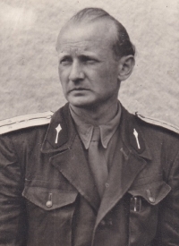 Father Josef Müller as captain of the basic service in Šumava