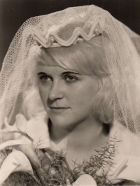 Manželka Jana, 1965