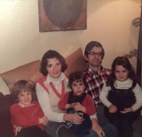 Mr. and Mrs. Stáně with their three children, 1980