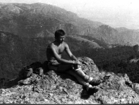 Miloslav Nevrlý na vrcholu Blgarky, Stara Planina, Bulharsko 1961