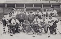 Vladimír Nadrchal (fourth from the right) at the World Championship in Finland 1965