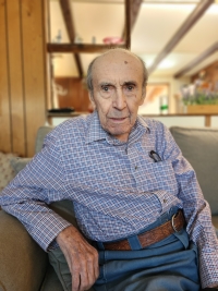 Jan Tomeček in his home in Mineola, NY, October 2023