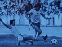 Ladislav Vízek in a slide against Libor Radimec from Ostrava, otherwise also a teammate from the national team, first half of the 1980s