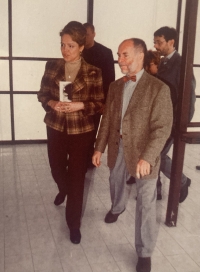 Antonín Vojtek with Dagmar Havlová at the exhibition in Rajhrad