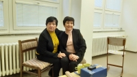 Twin sisters Jiřina Langová and Hana Bubníková (right) recording for the Stories of Our Neighbours project, 2021