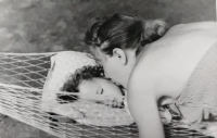 Little Kateřina Blumová with her mom