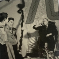 Eva Pospíšil-Hanušová (first from left) at the celebration of her professor Emil Filla