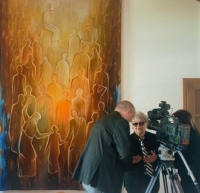 Eva Pospíšil-Hanušová with Archbishop Jan Graubner during the blessing of a tapestry