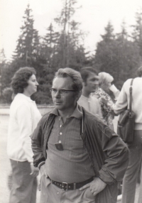 František Brouk as a guide for the travel agency Čedok in the 1980s