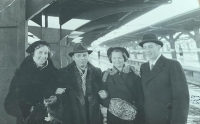 1938: grandfather Marold Schiller (second from left) and business partners