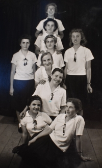 Female Sokol sportwomen at the Czechoslovak minority in Yugoslavia, town Ćuprija, Františka Skoupá in the middle, third from the bottom, 1939