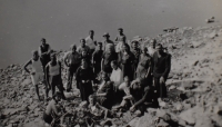 Czechoslovak refugees in 1940 at the Serbian river Velká Morava, where they met their compatriots and got help from them on their way to England and France