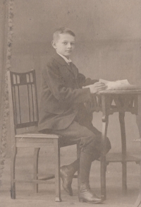 Zdeněk Bedřich František Jan Hovorka, grandfather of Zdeněk Hovorka on his father's side, in 1910