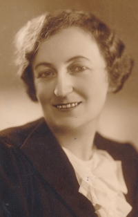 Mici Reichmann, Bronislava Volková's maternal aunt, murdered in Belarus around 1942
