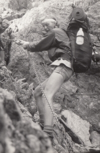 Climbing in Romania, 1980s