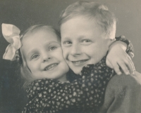 Ivan Renc with his sister Zuzana, 1947