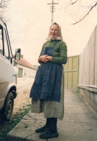 Mum Anna Merhautová died in Gernik in 1999