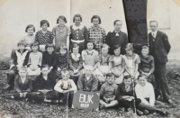 Buk Municipal School, Milena Ledvinková second row fourth from the right, 1937