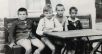 František Příhoda (far left) with his cousins in the first half of the 1930s