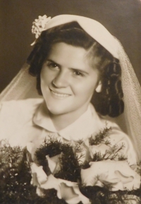 Wedding photo of wife Marie Klocová