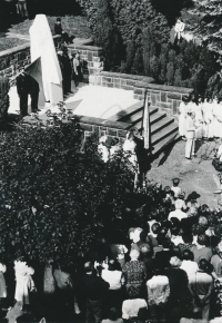 Unveiling of the TGM Memorial in Nová Paka on 2 September 1992