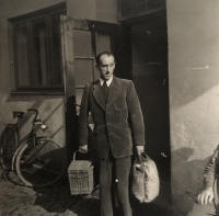 Father in the black market, 1940s