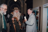 Petr Kadleček at the celebration of the 35th anniversary of the establishment of the Krkonoše National Park, Michal Beneš, Harrachov educator, as Krakonoš; Jan Štursa, director of the park administration, standing on the right