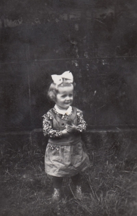 Rosemarie Bensch around 1936