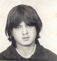 Photo on ID card, 1980