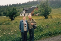 Franz Braun u rodného domu, cca 1996